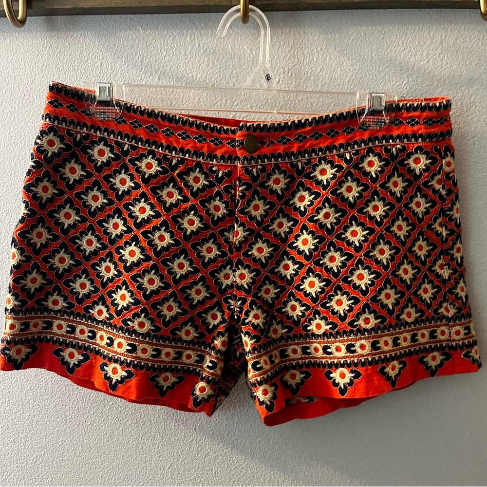 THML Embroidered linen short size M